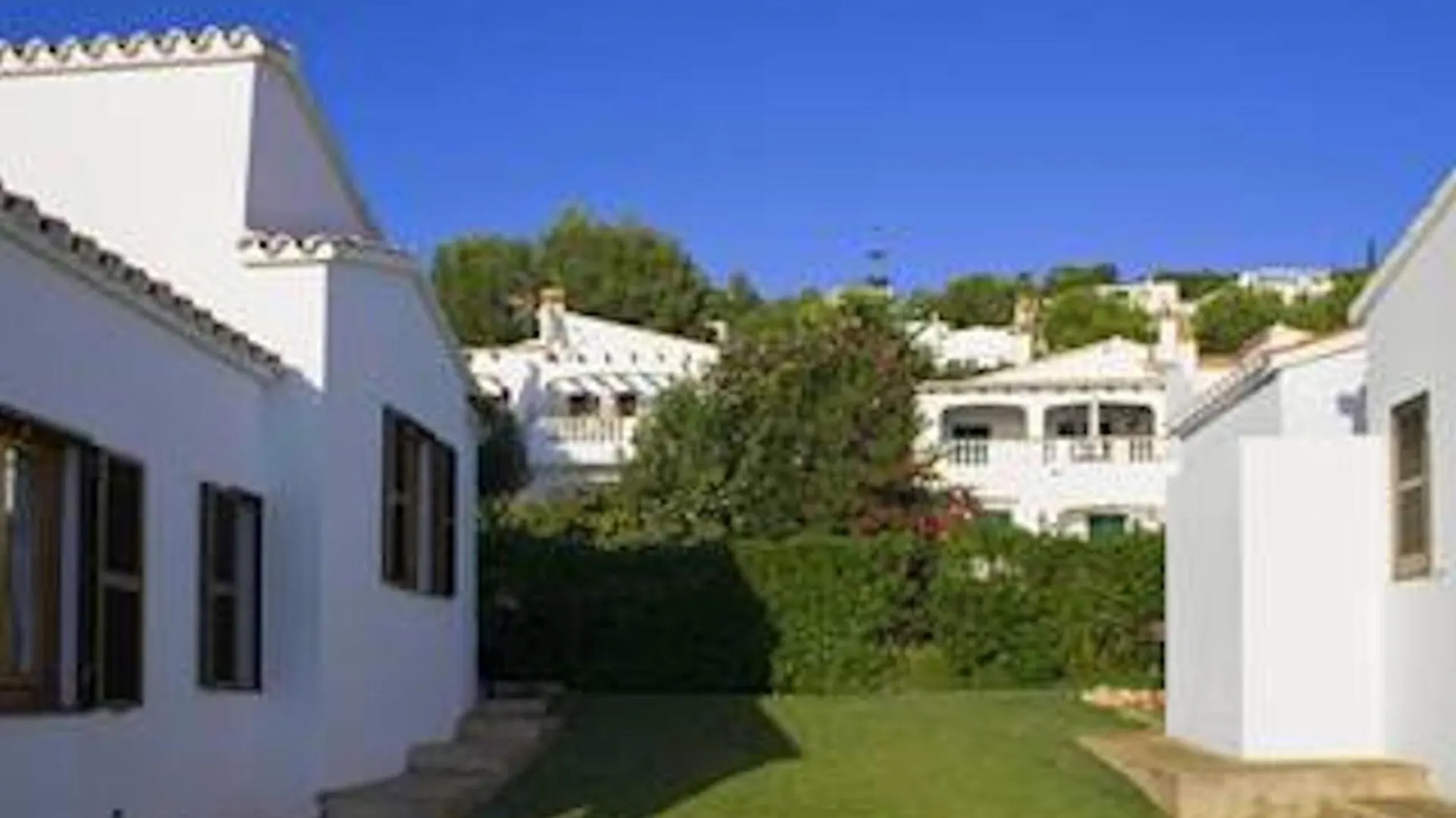 Casa Este - Semi-Detached 2 Bedroom Villa - Great For Smaller Groups Son Bou