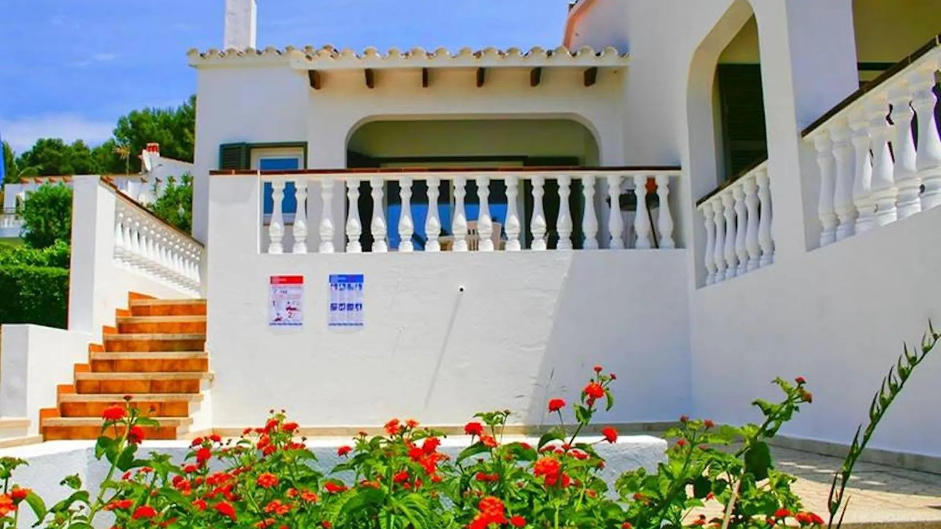 Casa Este - Semi-Detached 2 Bedroom Villa - Great For Smaller Groups Son Bou 0*,  Spain