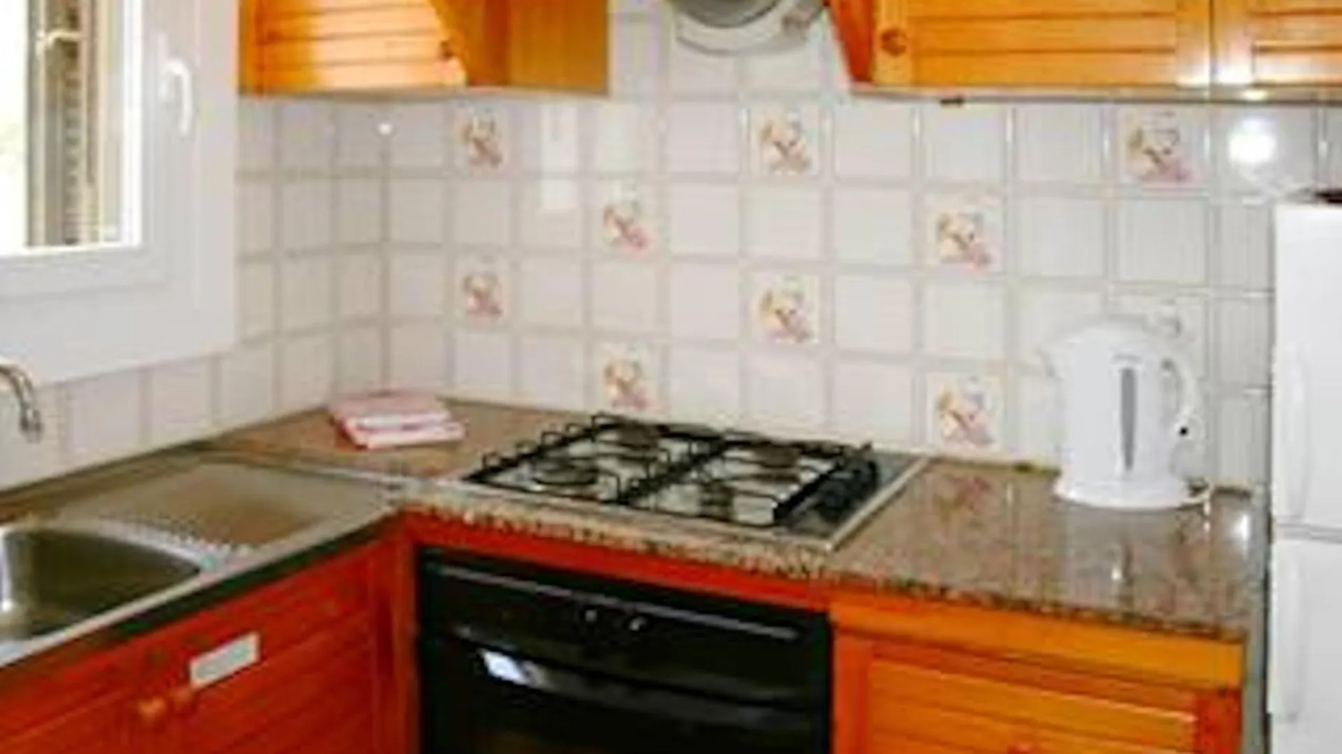 Casa Este - Semi-Detached 2 Bedroom Villa - Great For Smaller Groups Son Bou